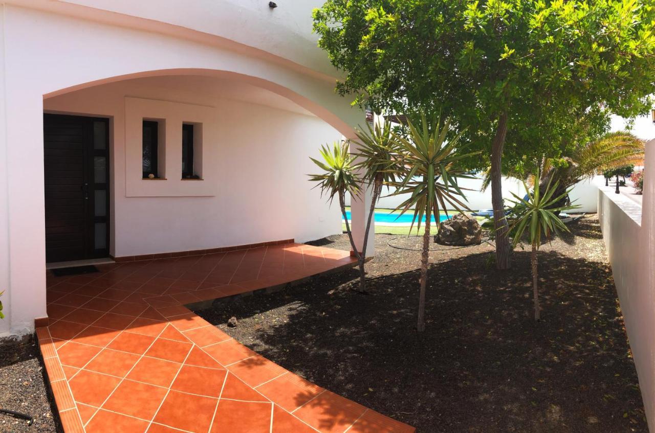 Villa El Roque Corralejo Exterior photo
